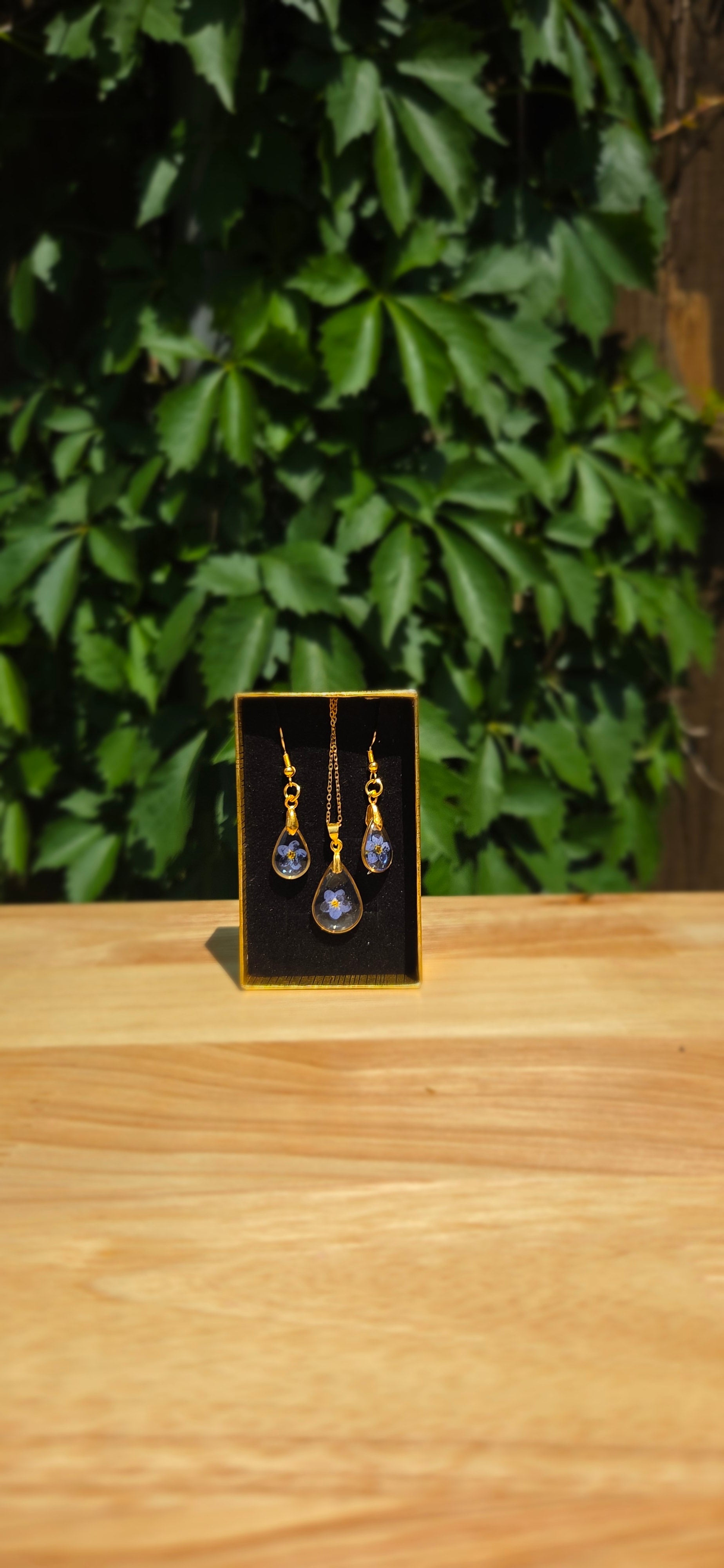 Forget me not Necklace Earring Set
