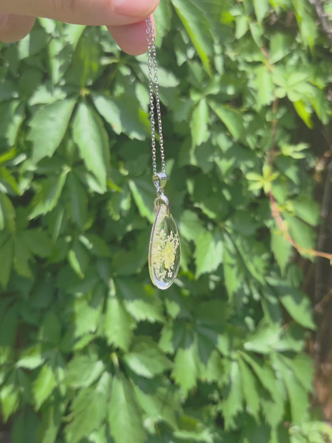 Forget me not - Bishop Flowers Necklace